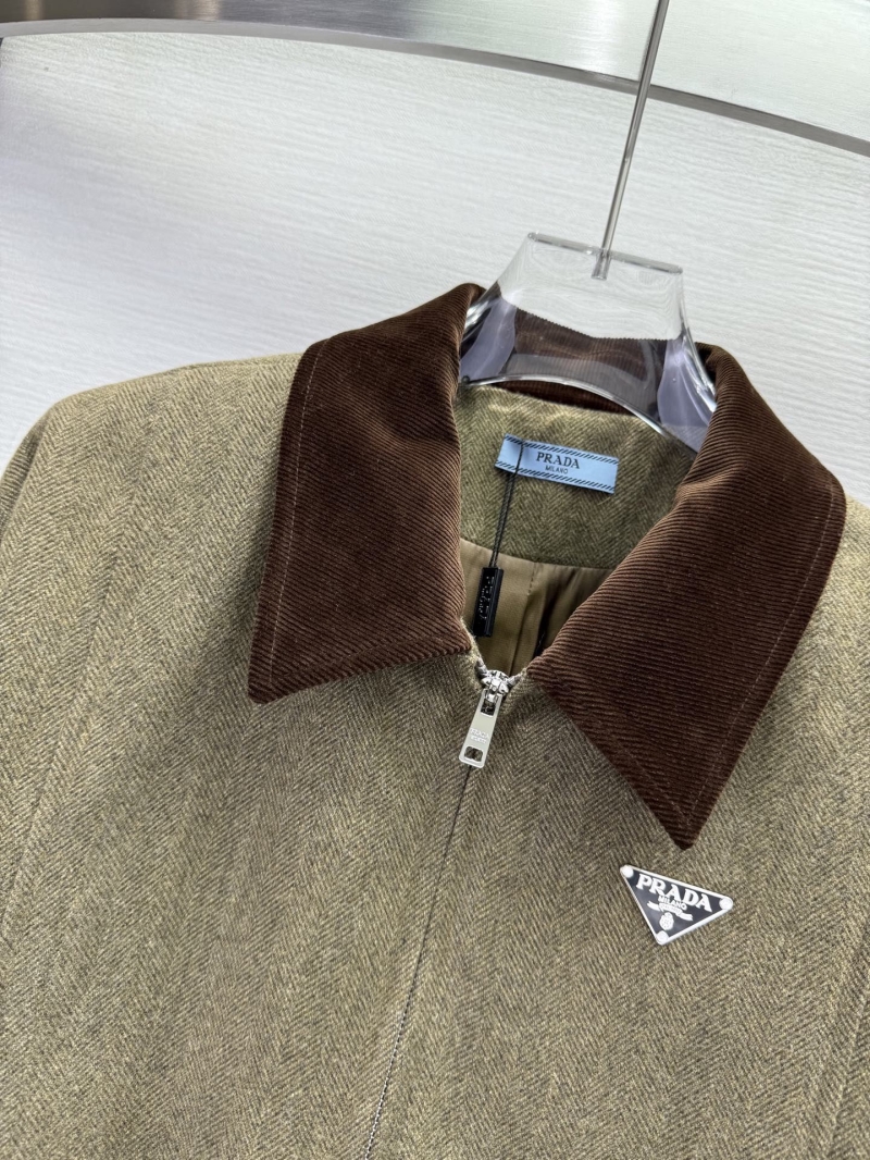 Pra*a outwear